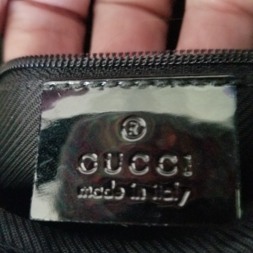 Gucci GG Monogram Patent Leather Shoulder Bag - Picture 7 of 17